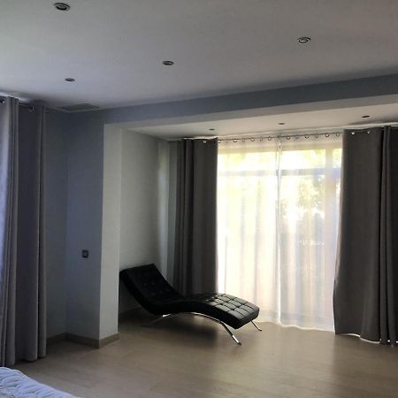 Villa With Heated Pool And Jacuzzi Close To Puerto Banus And Beach Estepona Exterior foto