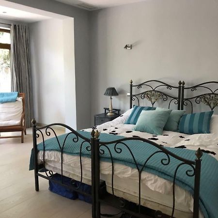 Villa With Heated Pool And Jacuzzi Close To Puerto Banus And Beach Estepona Exterior foto