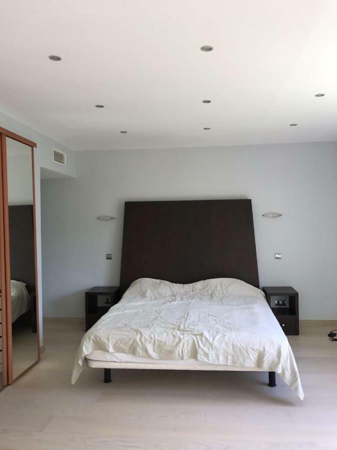 Villa With Heated Pool And Jacuzzi Close To Puerto Banus And Beach Estepona Exterior foto